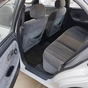 Hyundai Sonata 1996