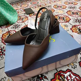 Kowüş