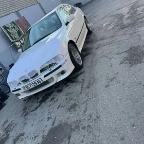 BMW E39 2002