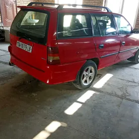Opel Astra 1996