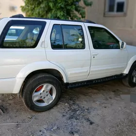 Nissan Quest 2000