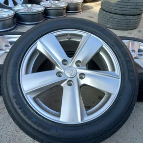toyota lexus 17lik diska pokry