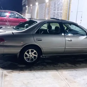 Toyota Camry 1999