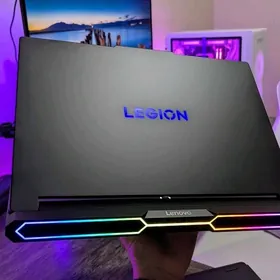 LENOVO LEGION PRO 7 RTX 5080