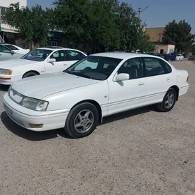 Toyota Avalon 1999