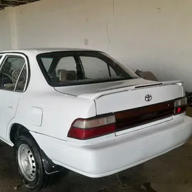 Toyota Corolla 1994