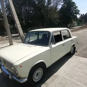 Lada 2104 1980