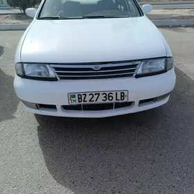 Nissan Bluebird 1996