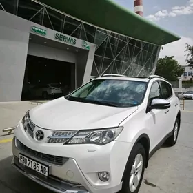 Toyota RAV4 2015