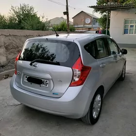 Nissan Versa 2014