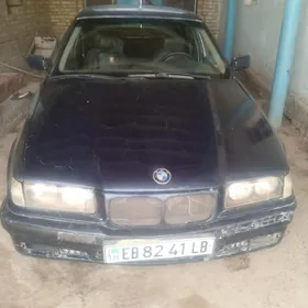 BMW 325 1992