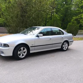 BMW 525 2003