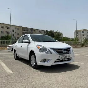 Nissan Versa 2017