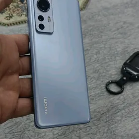 XIAOMI 12