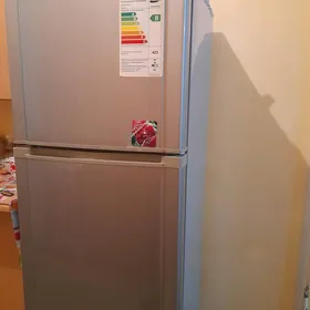 холодильник  SAMSUNG