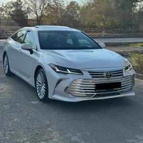 Toyota Avalon 2022