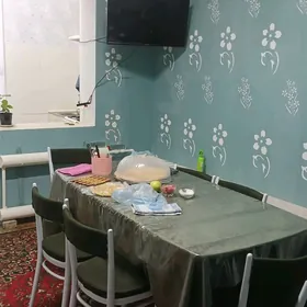 стол стуля