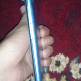 RealmiC21Y