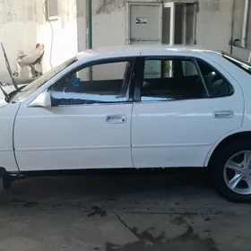 Toyota Camry 1993