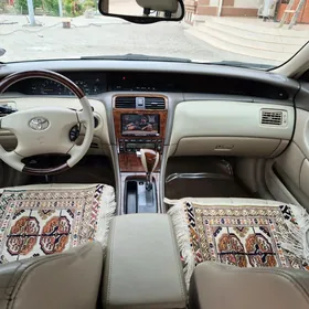 Toyota Avalon 2004