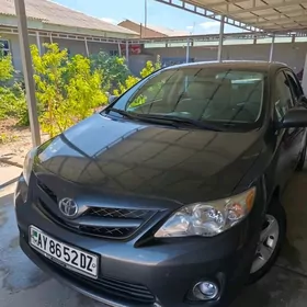 Toyota Corolla 2011