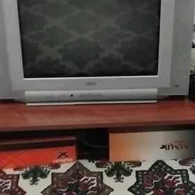 telewizor