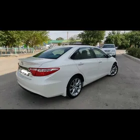Toyota Camry 2016