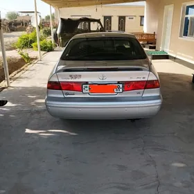 Toyota Camry 2001