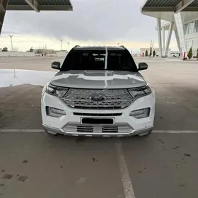 Ford Explorer 2019