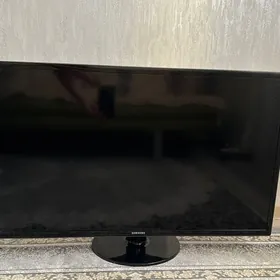 Телевизор Samsung UE32F4000AW