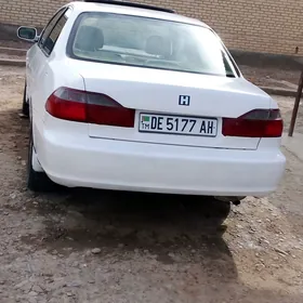 Honda Accord 2000