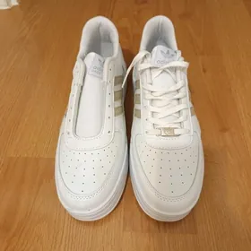 Adidas Dass-ler