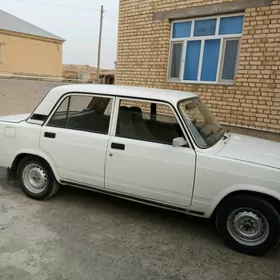 Lada 2107 2000