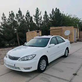 Toyota Camry 2005