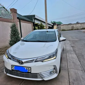 Toyota Corolla 2015