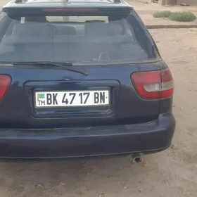 Suzuki Aerio 1999
