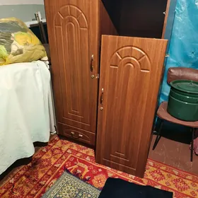 Detski shkaf