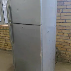 холодильник Toshiba