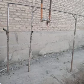 турник и брусья