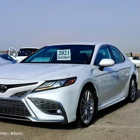 Toyota Camry 2022