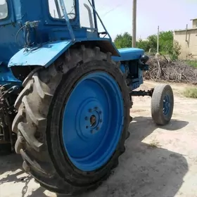 MTZ T-28 1980
