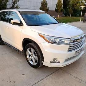 Toyota Highlander 2016