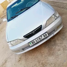 Toyota Vista 1996
