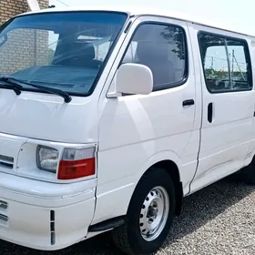 Toyota Hiace 1995