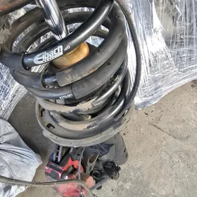 motor  balkañ ustunde kompl