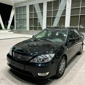 Toyota Camry 2005