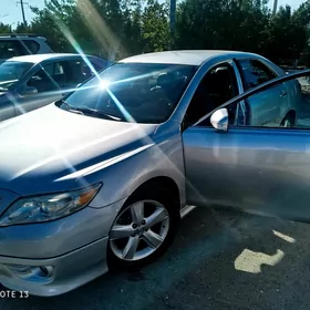 Toyota Camry 2010