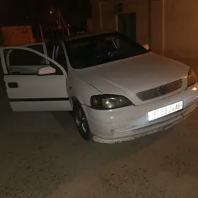 Opel Astra 2001