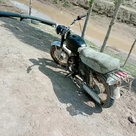 Iž Ýupiter 4 2002