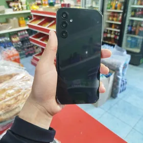 Samsung A24